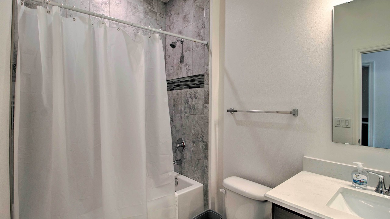 Photo of Bathroom in Port Saint Lucie