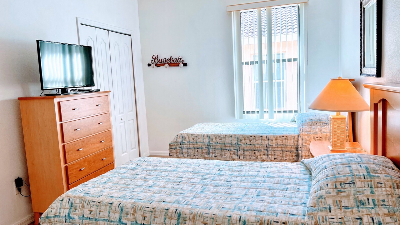Photo of Bedroom in Buena Ventura Lakes