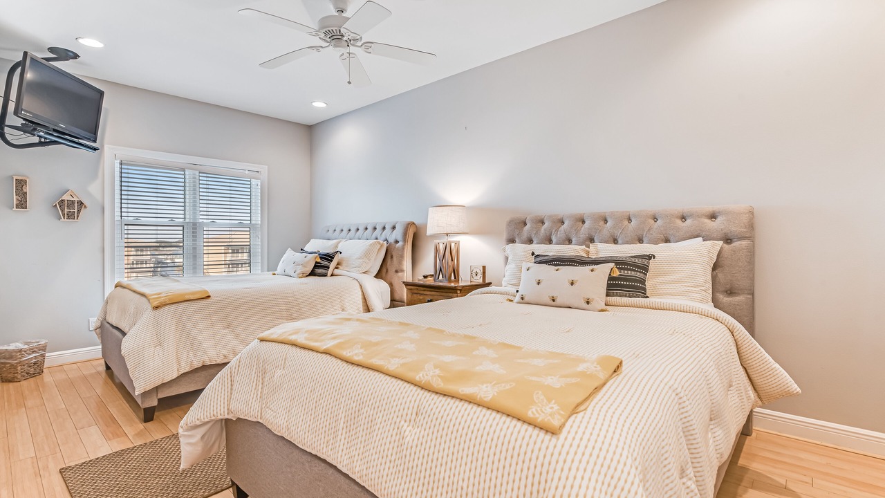 Photo of Bedroom in White Sands