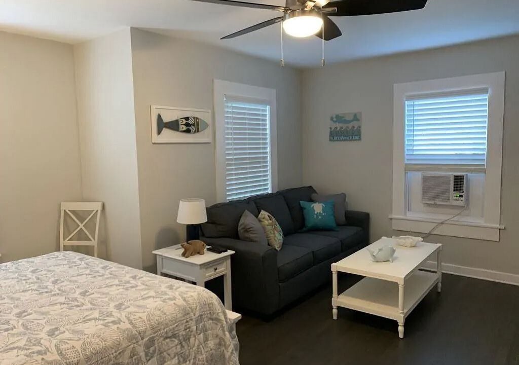 Photo of Bedroom in Lake Worth
