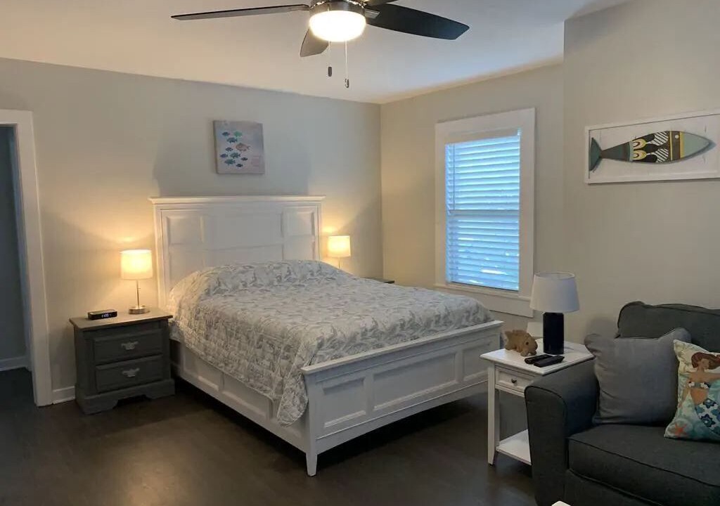 Photo of Bedroom in Lake Worth