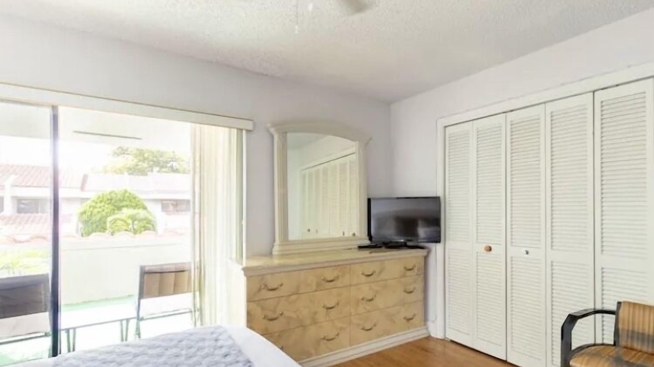 Photo of Bedroom in Inverrary