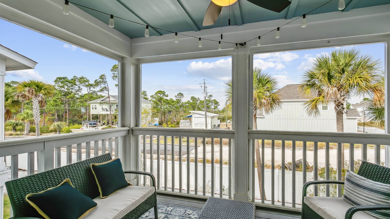 Photo of Patio Balcony in Ono Island