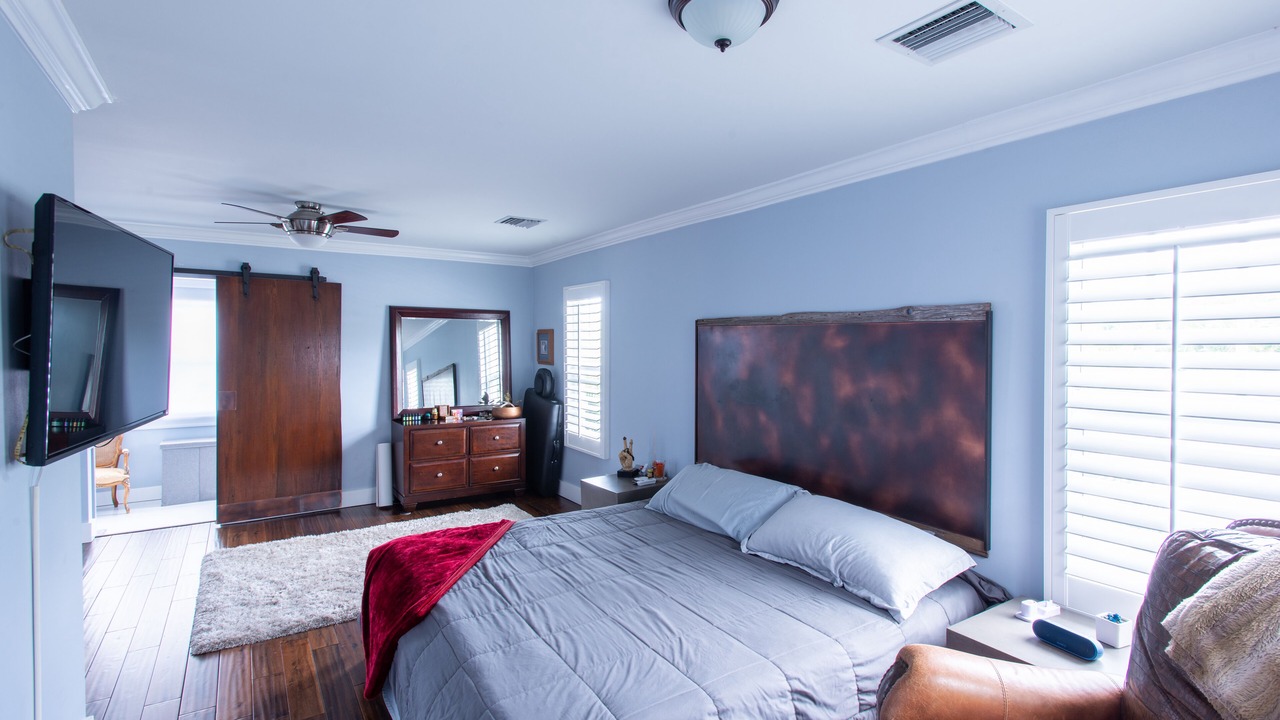 Photo of Bedroom in Parrot Cove