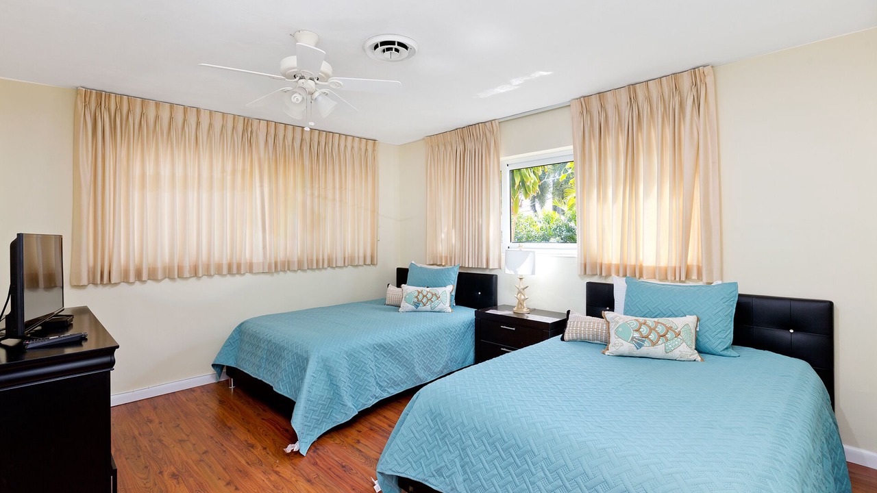 Photo of Bedroom in Cypress Lakes