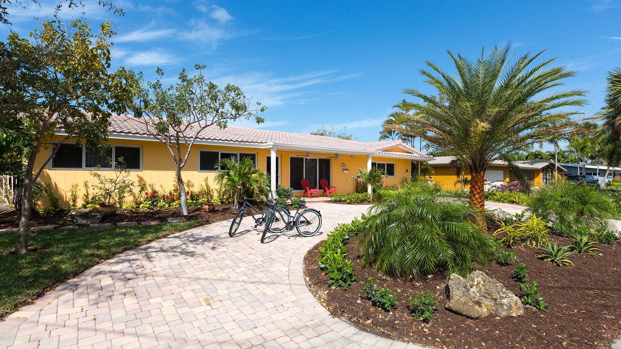Photo of Outdoor in Cypress Lakes
