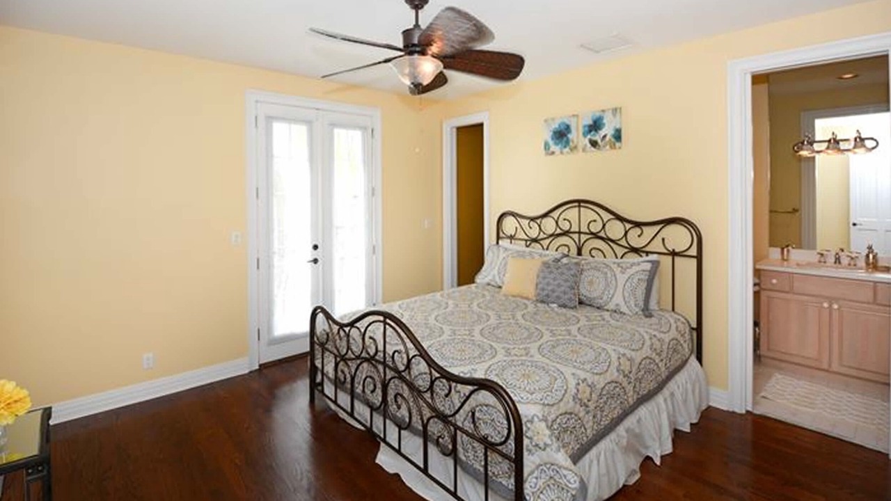 Photo of Bedroom in Seven Isles