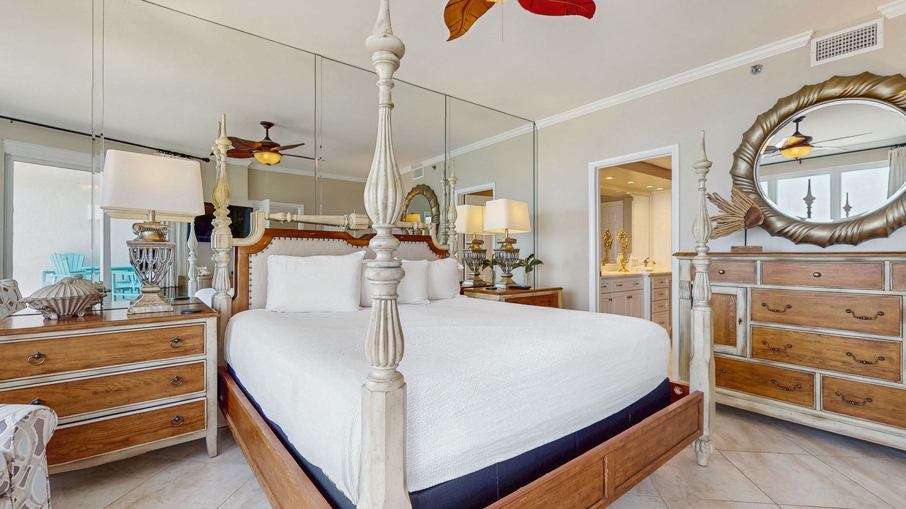 Photo of Bedroom in Rosemary Beach