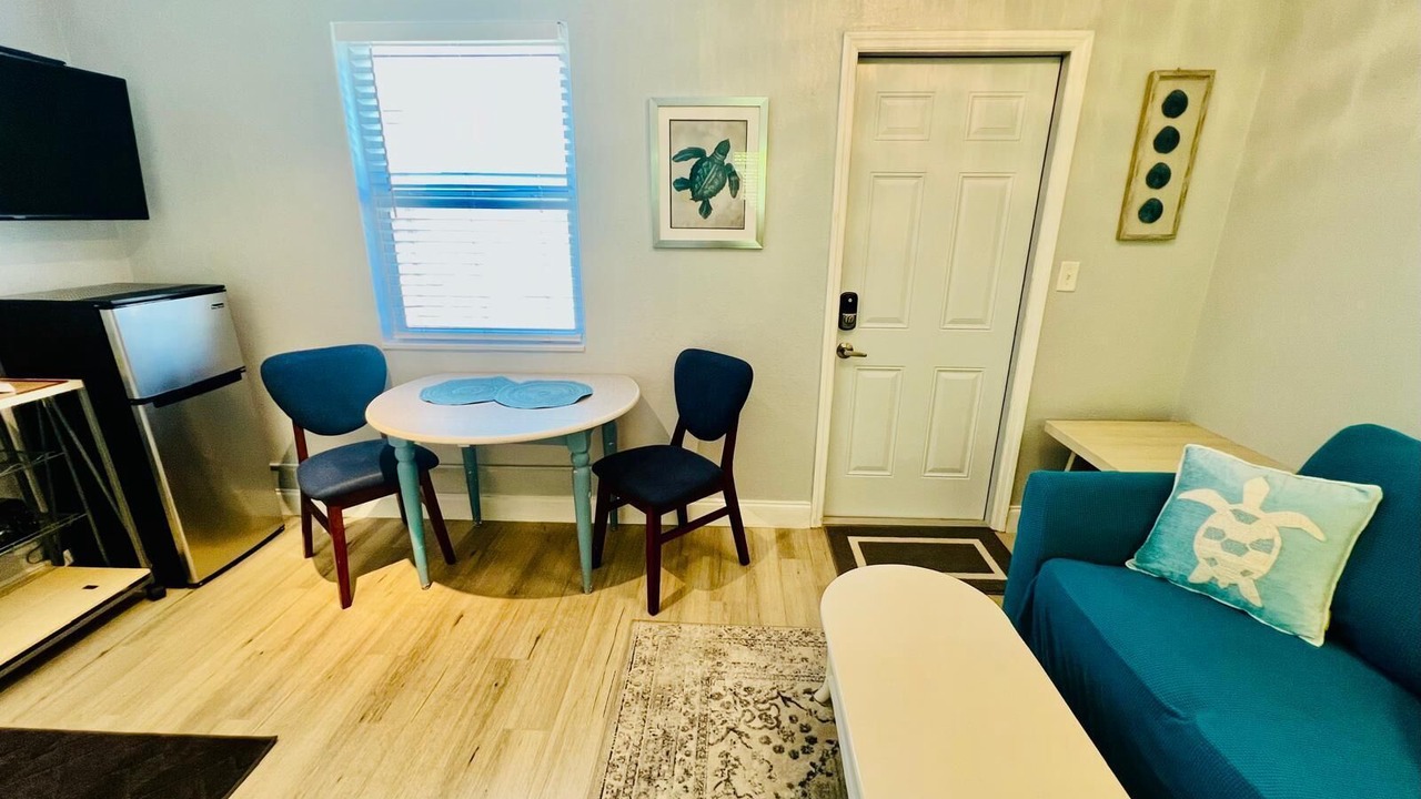 Photo of Livingroom in Lake Worth