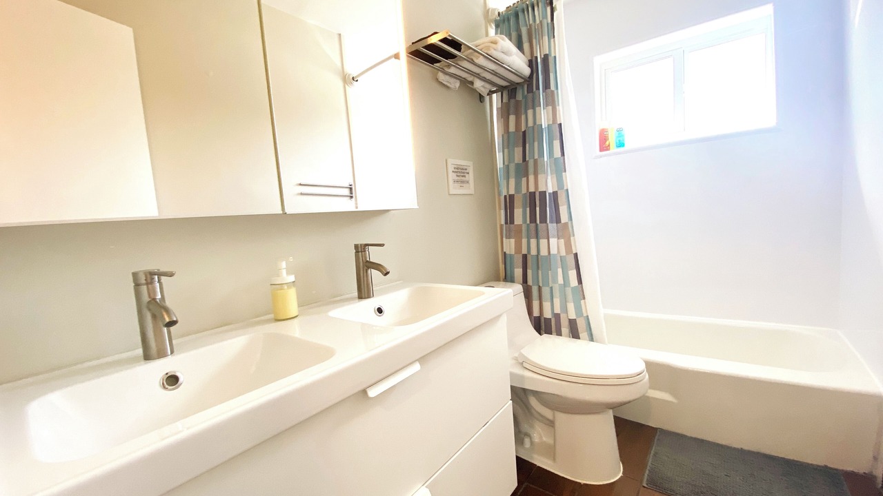 Photo of Bathroom in Downtown Fort Lauderdale