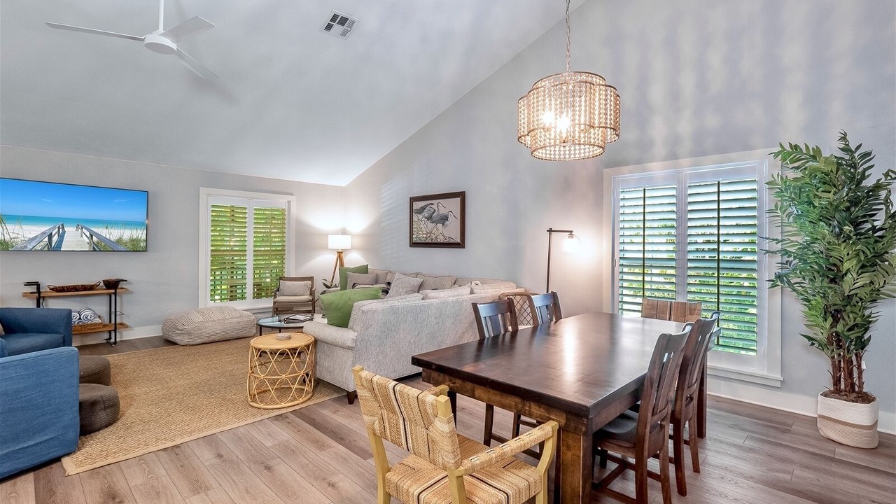 Photo of Livingroom in Captiva