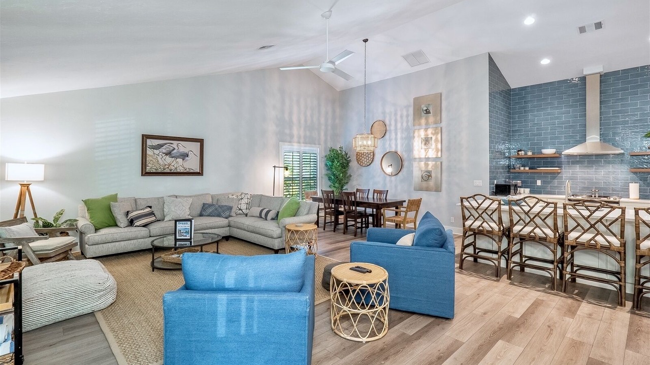 Photo of Livingroom in Captiva