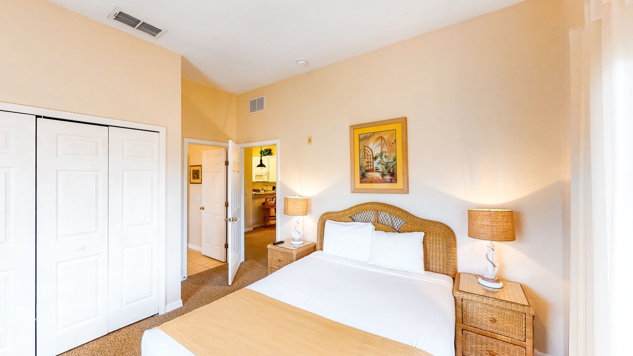 Photo of Bedroom in Bahama Bay