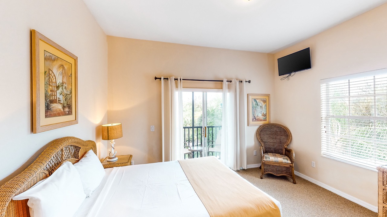 Photo of Bedroom in Bahama Bay