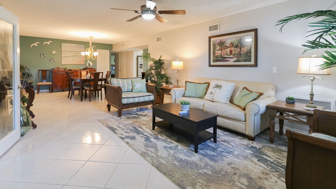 Photo of Livingroom in Roseland