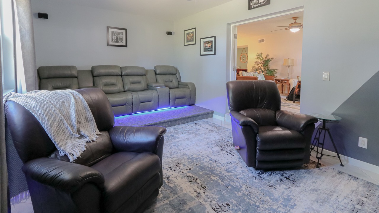 Photo of Bedroom in Roseland