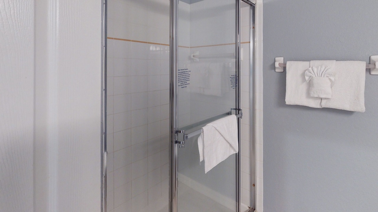 Photo of Bathroom in Bahama Bay
