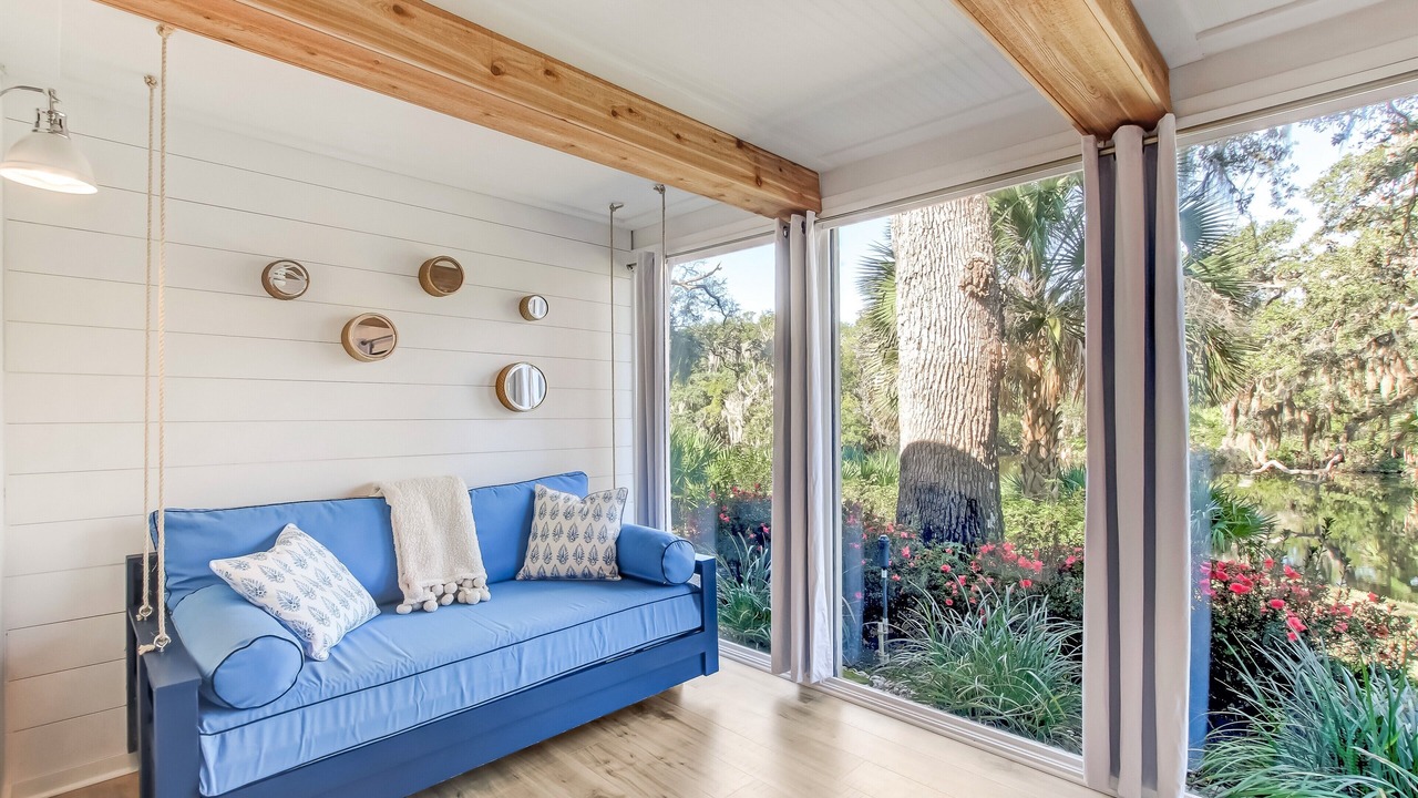 Photo of Livingroom in Fernandina Beach