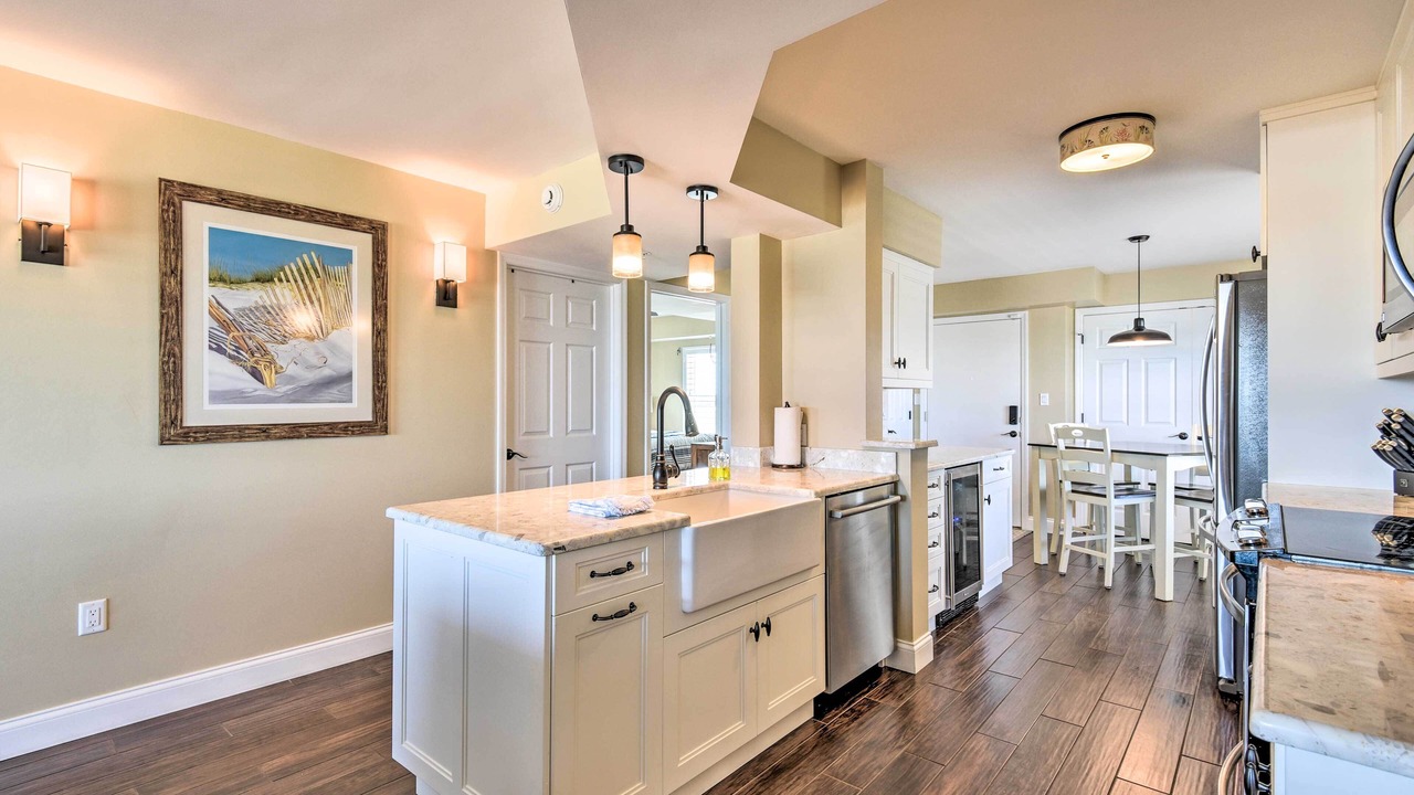 Photo of Kitchen in Seawinds Condo