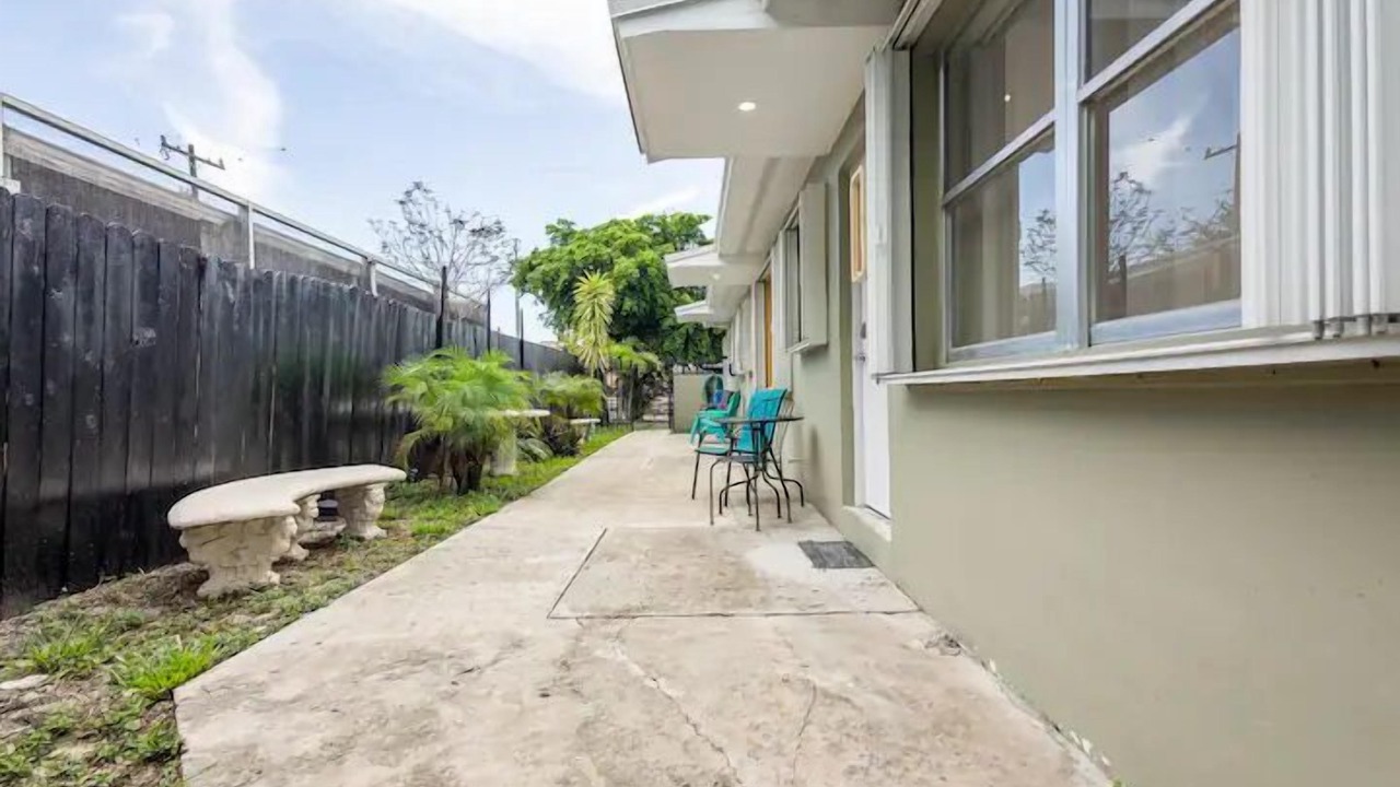 Photo of Outdoor in Allapattah