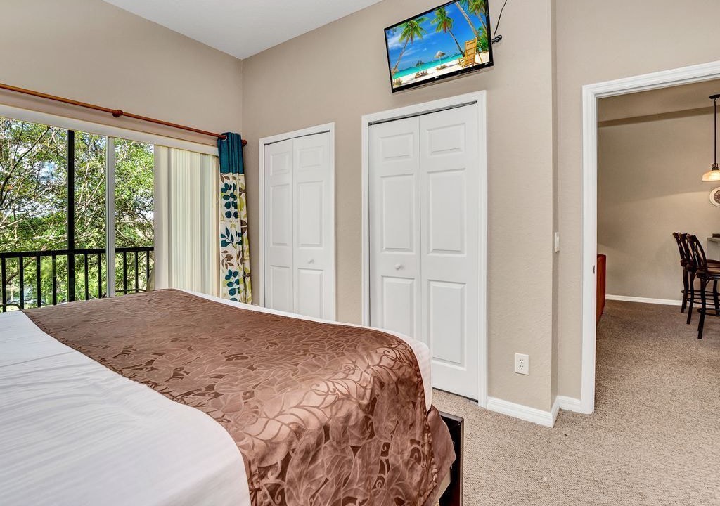 Photo of Bedroom in Bahama Bay