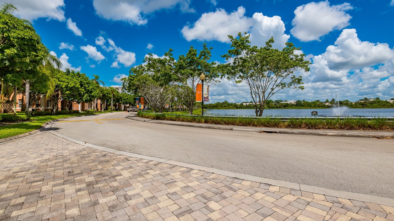 Photo of Outdoor in Pembroke Pines