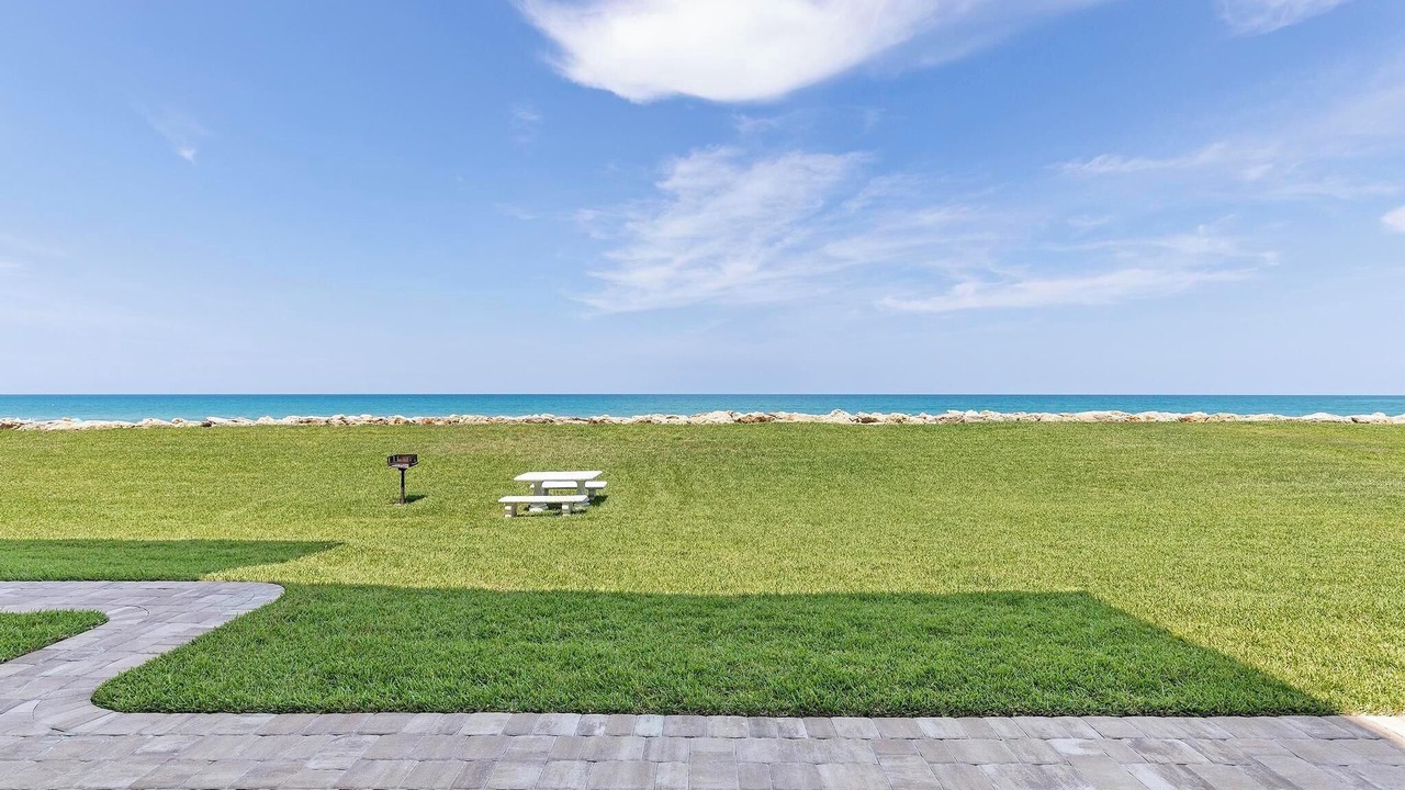 Photo of Others in Bethune Beach