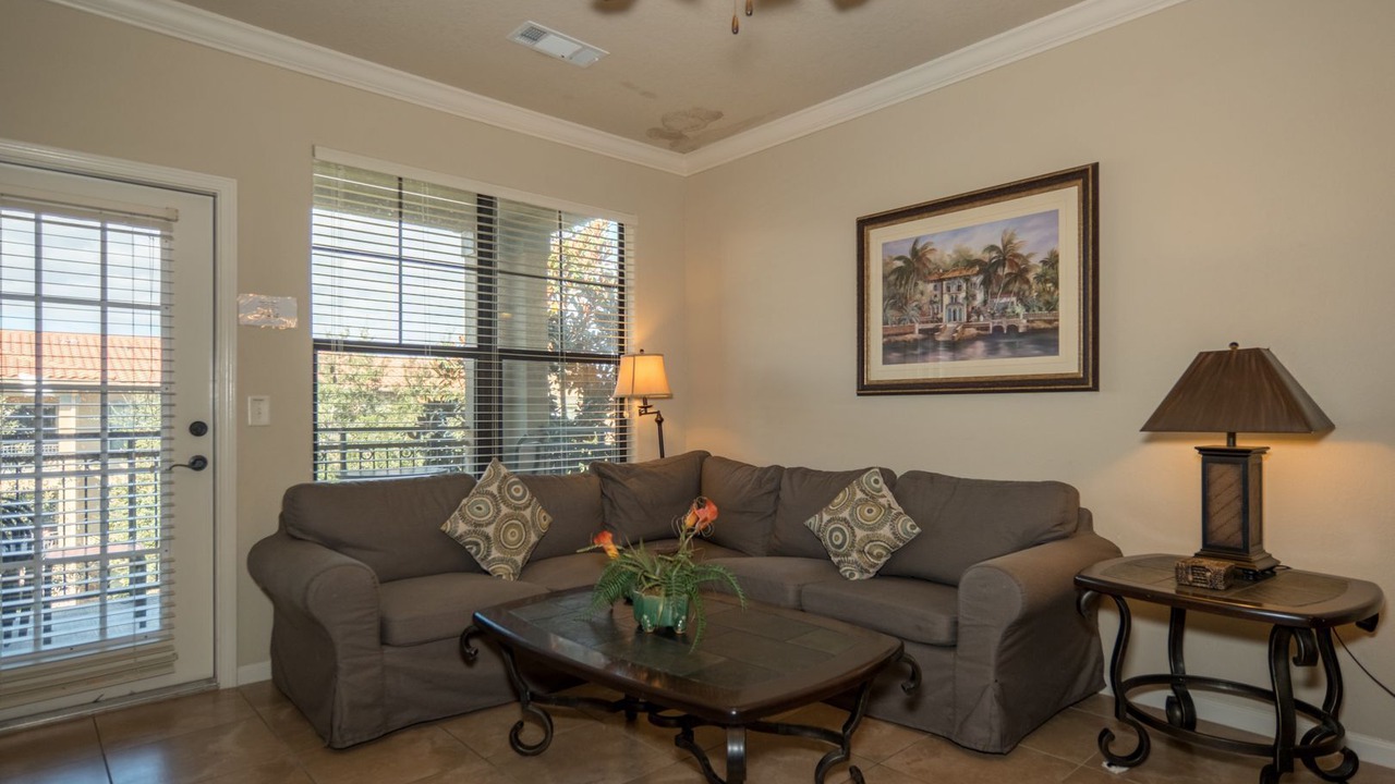 Photo of Livingroom in Davenport