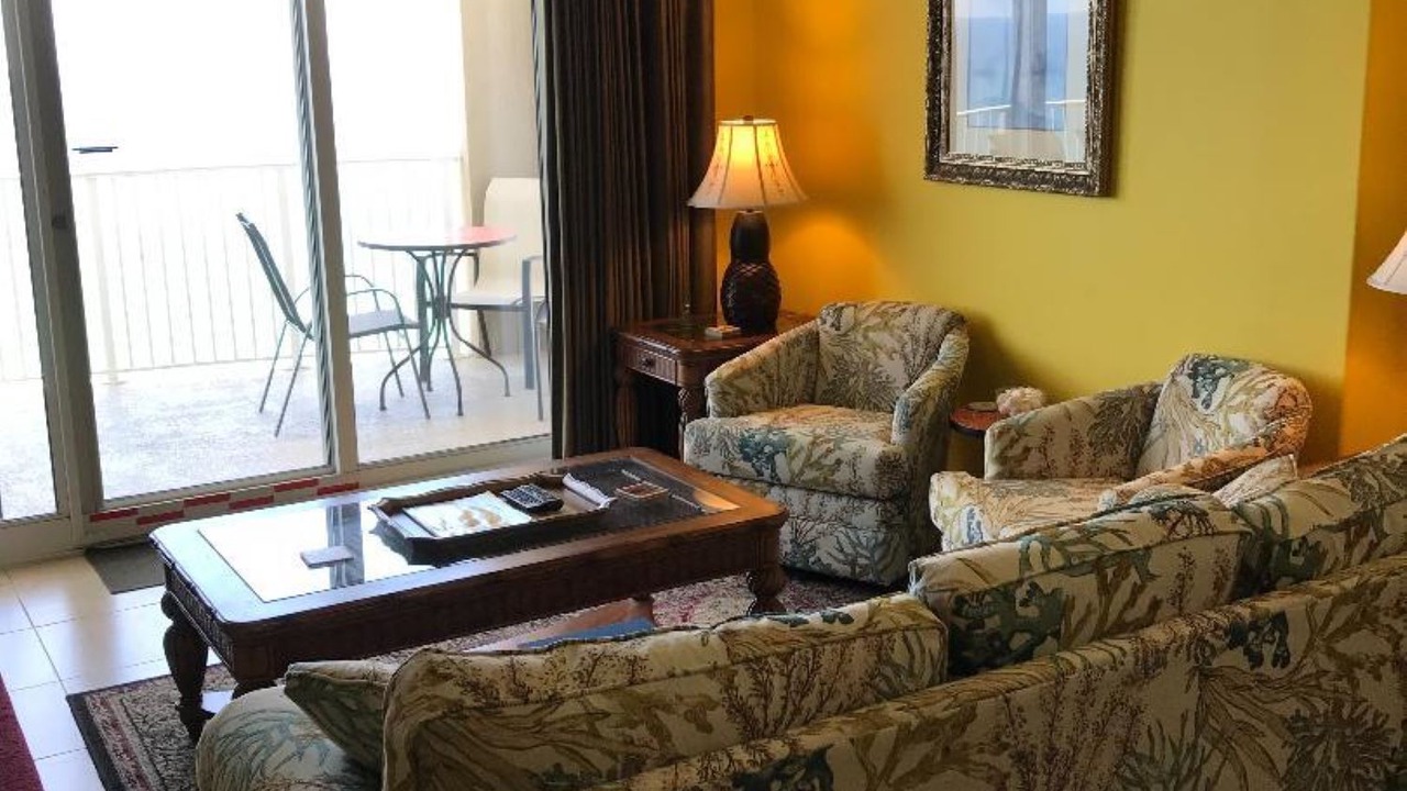 Photo of Bedroom in Long Beach