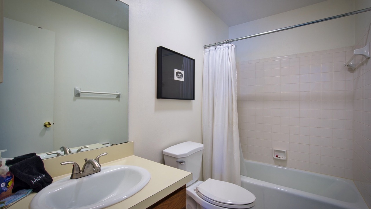 Photo of Bathroom in Atlantic Shores