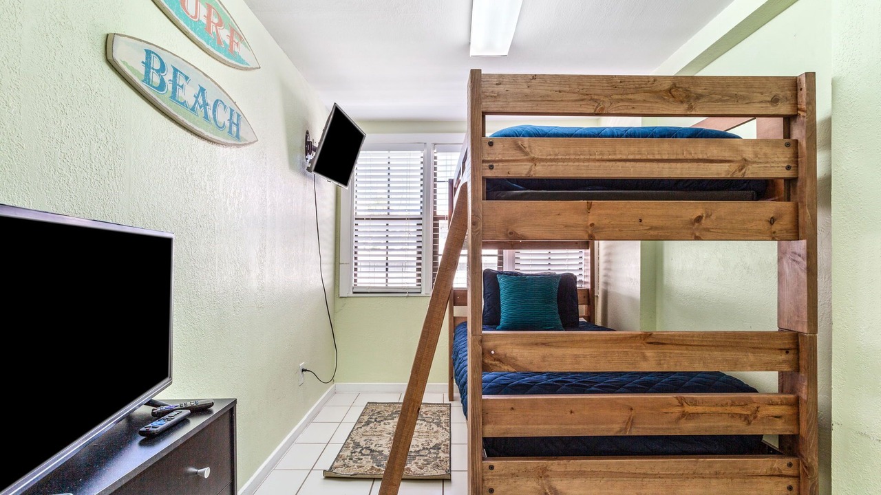 Photo of Bedroom in Bay Esplanade