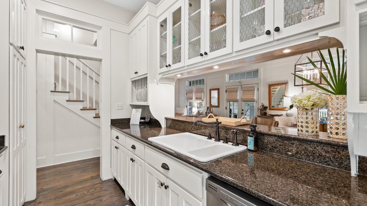 Photo of Kitchen in Cottage District
