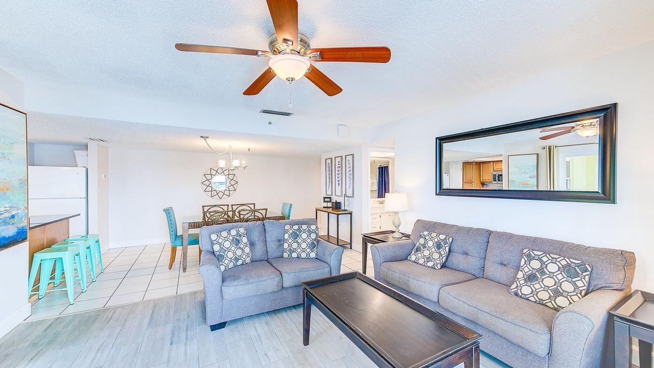 Photo of Livingroom in North Redington Beach