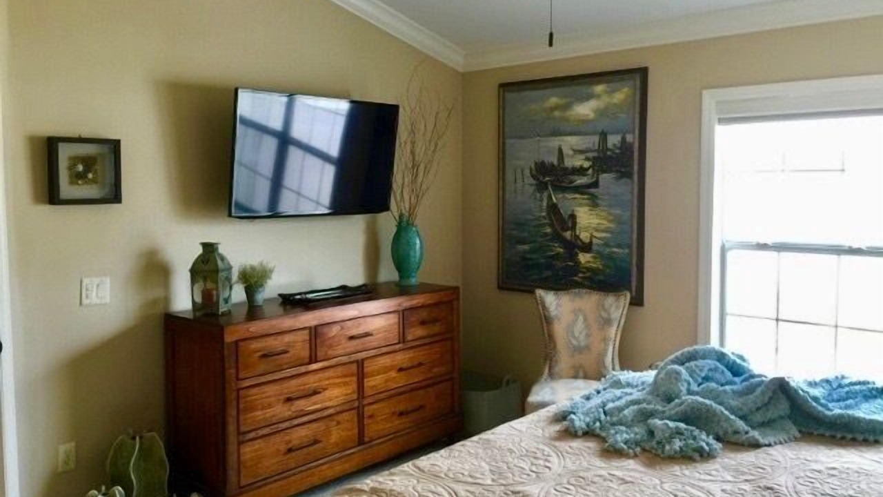 Photo of Bedroom in Virginia Trace