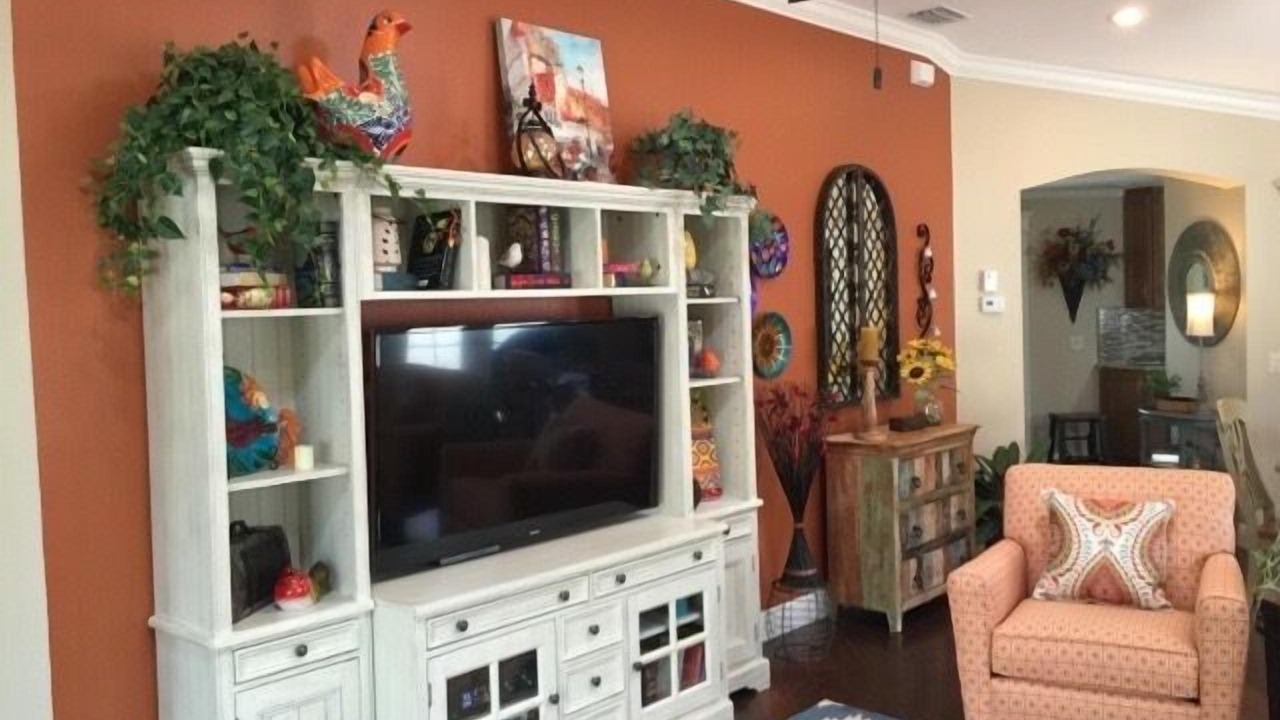 Photo of Livingroom in Virginia Trace