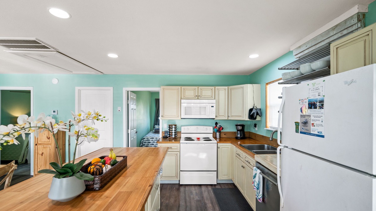 Photo of Kitchen in Fort Morgan Pines