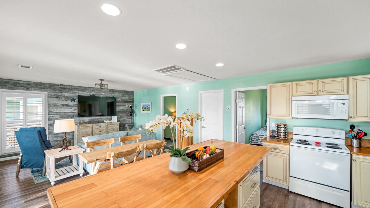 Photo of Kitchen in Fort Morgan Pines