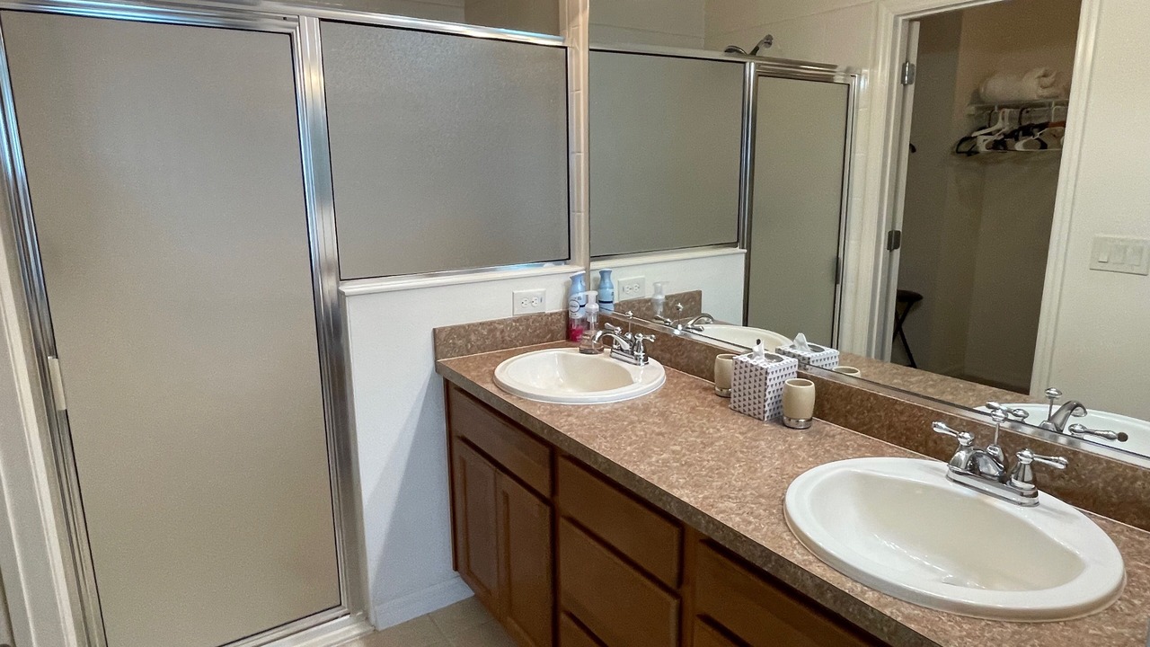 Photo of Bathroom in Lake Sumter Landing