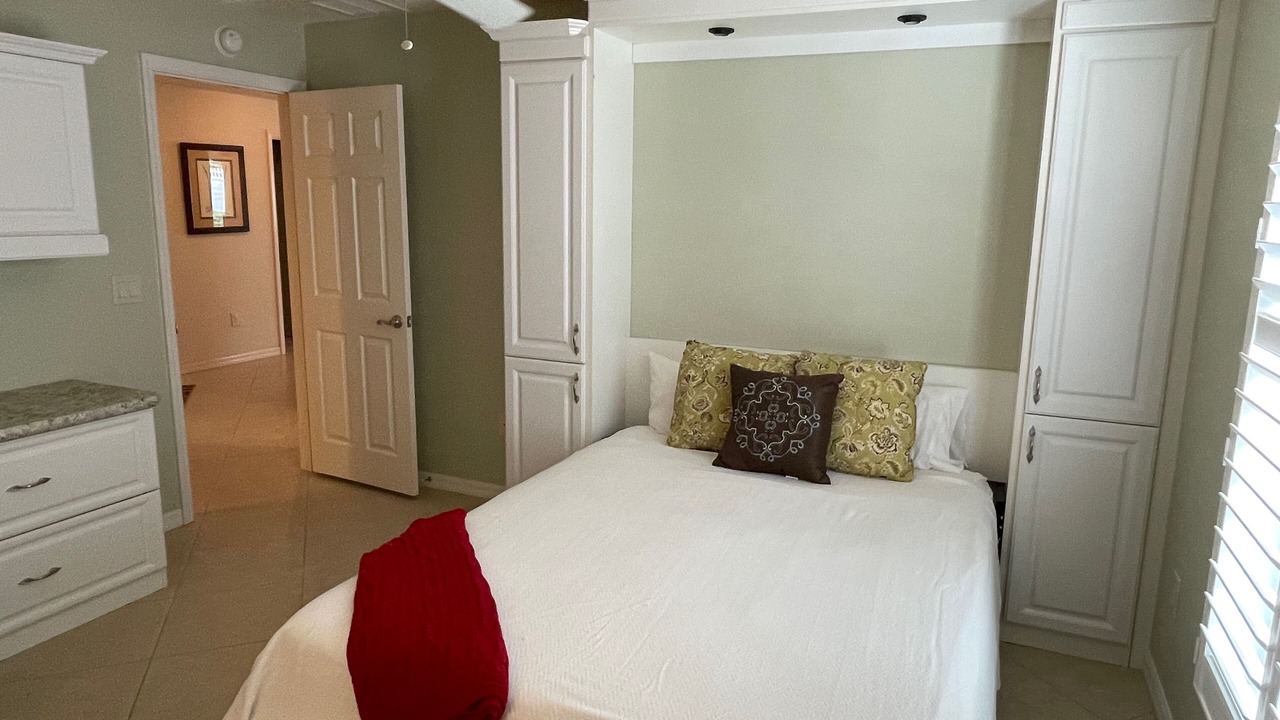 Photo of Bedroom in Lake Sumter Landing