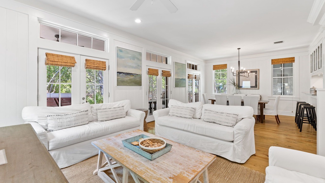 Photo of Livingroom in Cottage District