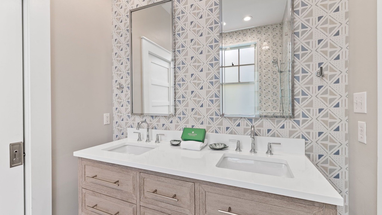 Photo of Bathroom in Cottage District