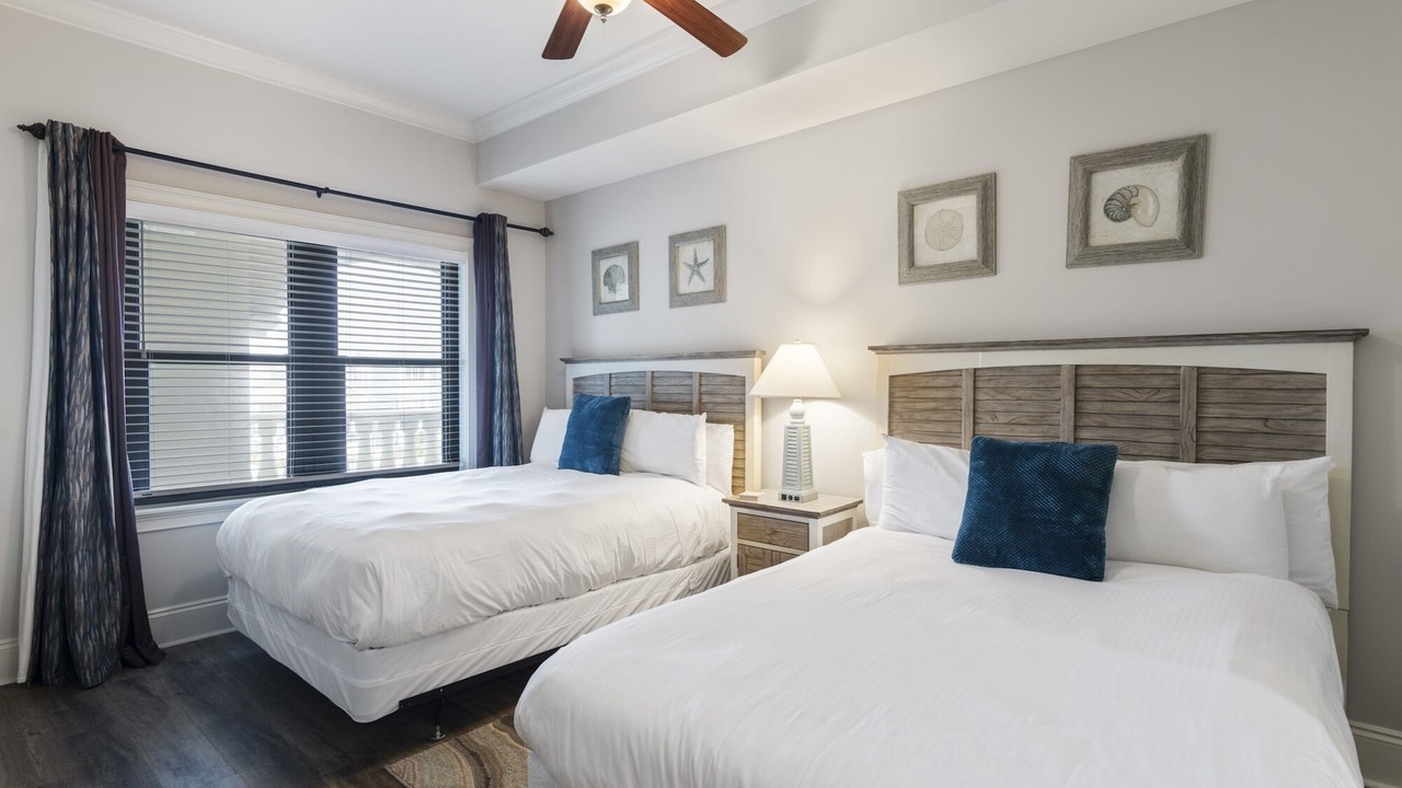 Photo of Bedroom in Crystal Beach