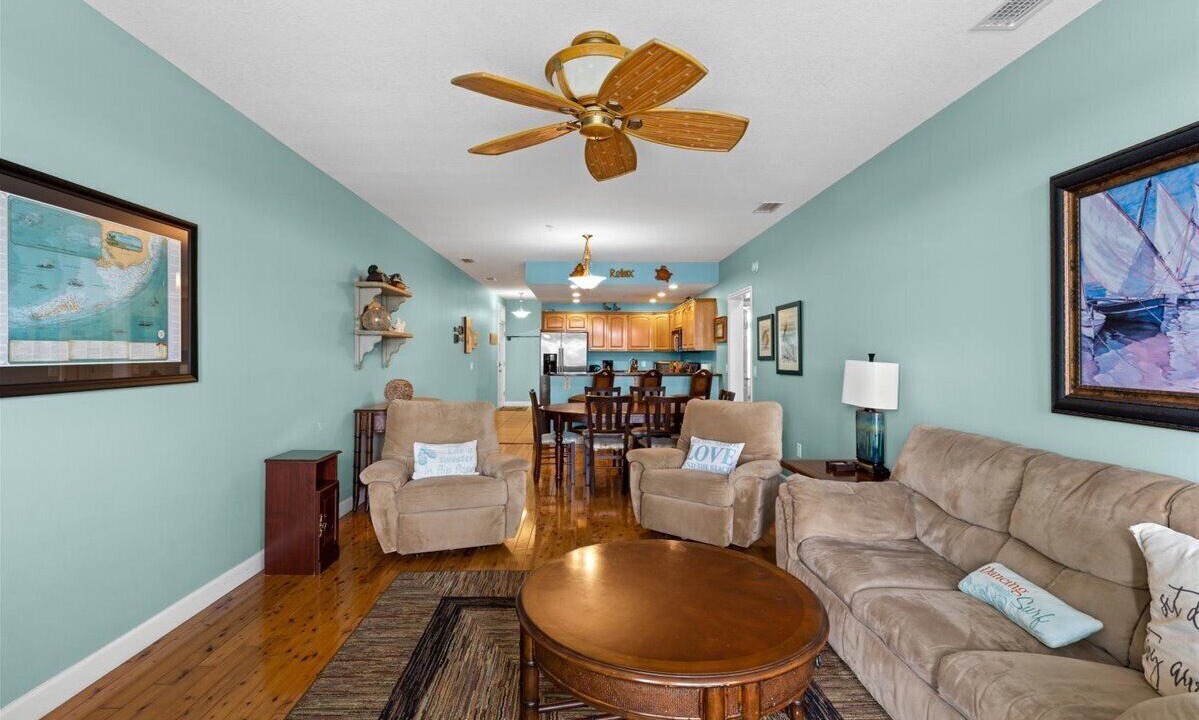 Photo of Livingroom in Steinhatchee