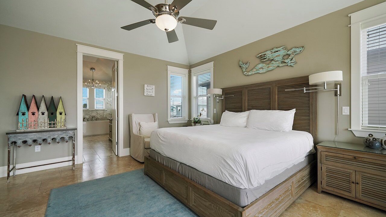 Photo of Outdoor in Crystal Shores