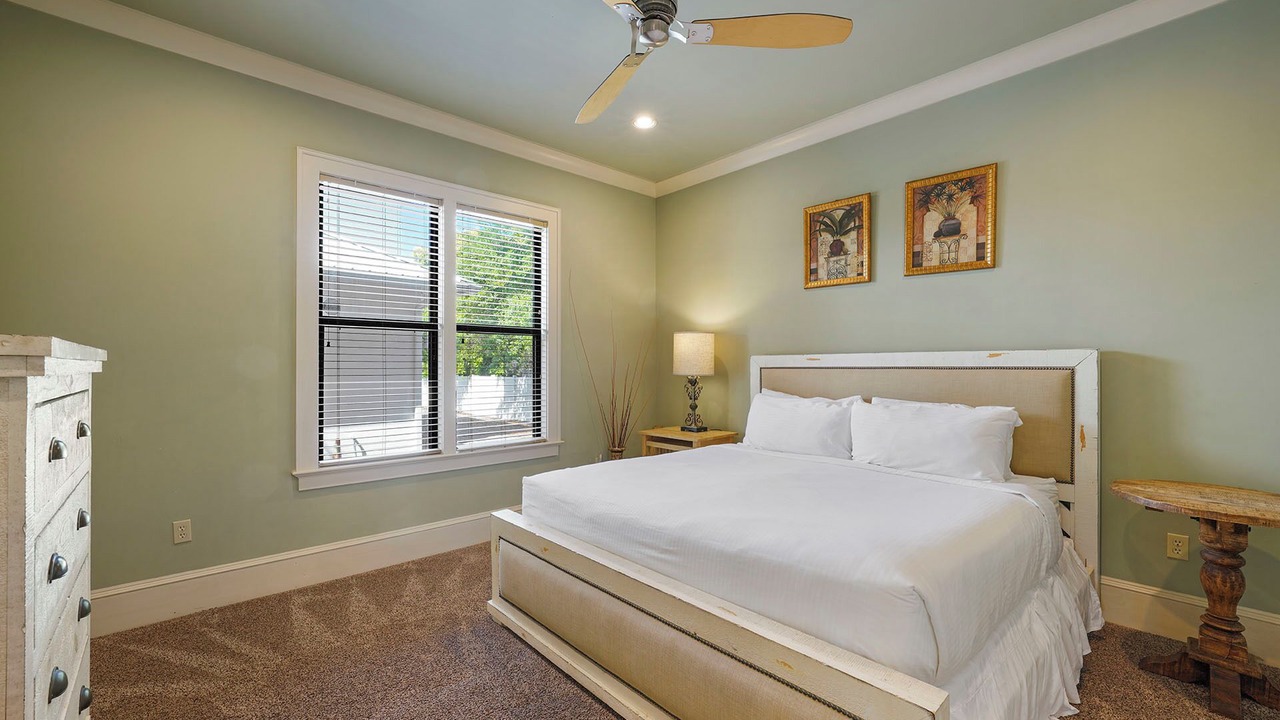 Photo of Outdoor in Emerald Waters Village