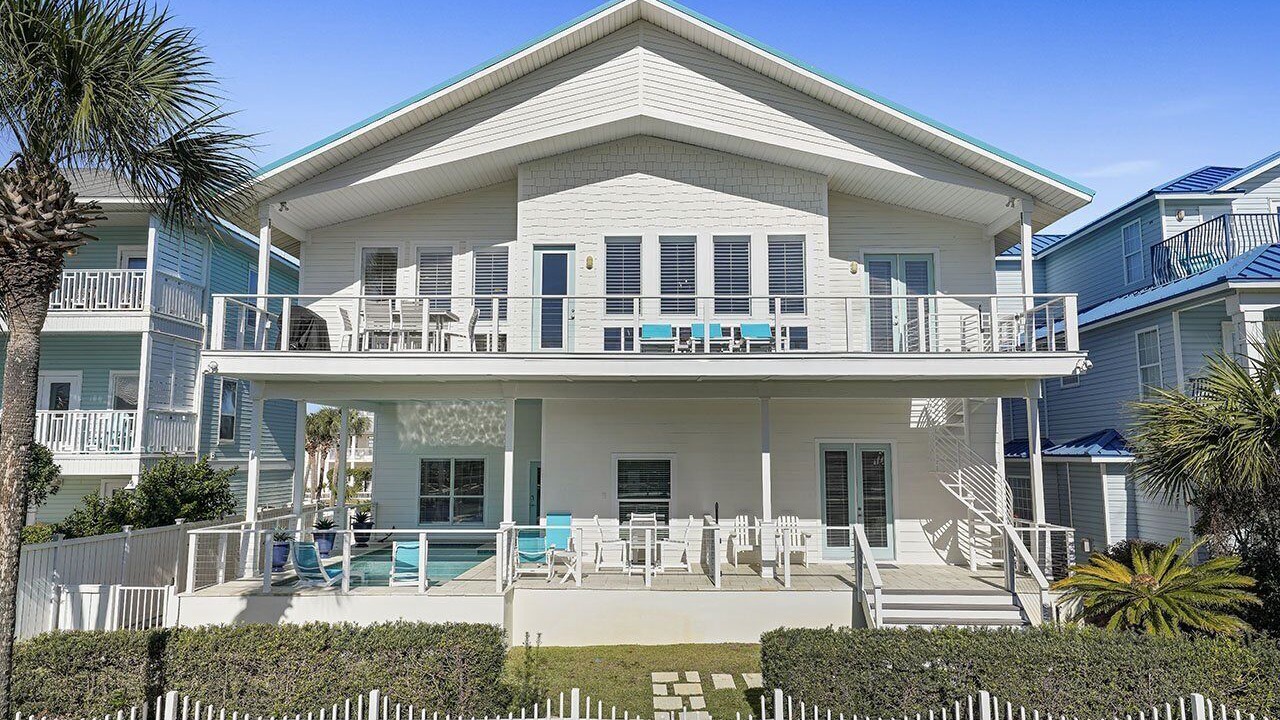 Photo of Patio Balcony in Crystal Shores