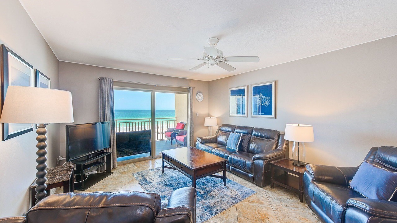 Photo of Livingroom in North Redington Beach