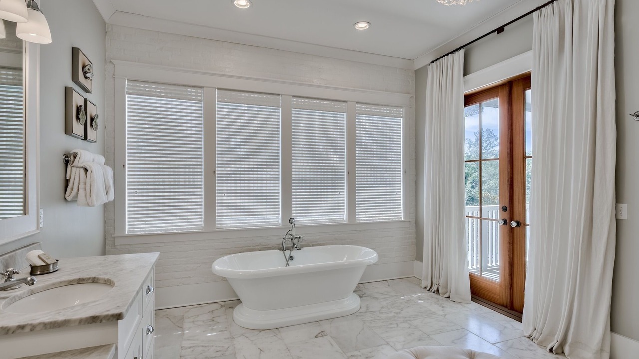 Photo of Bathroom in Forest District