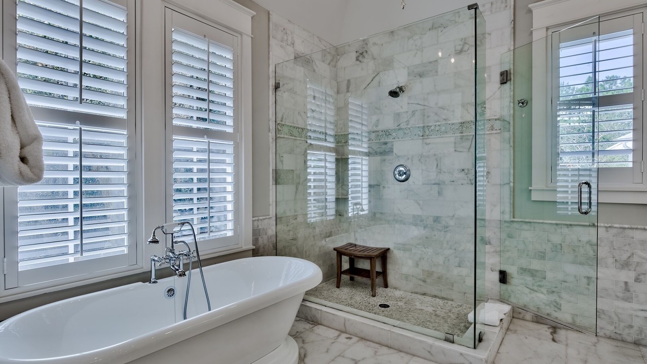 Photo of Bathroom in Forest District