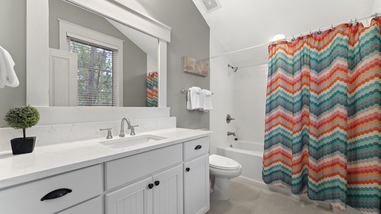 Photo of Bedroom in Laurel Grove